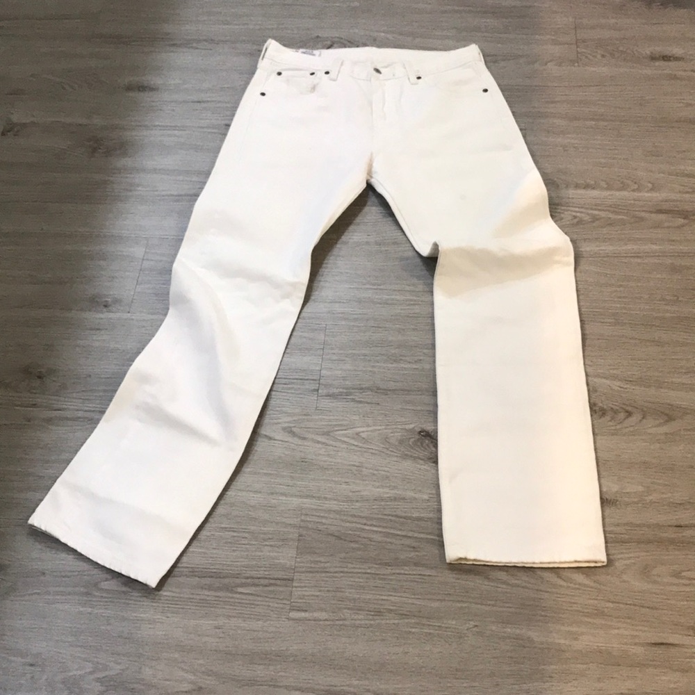 Levi Strauss & Co "501"